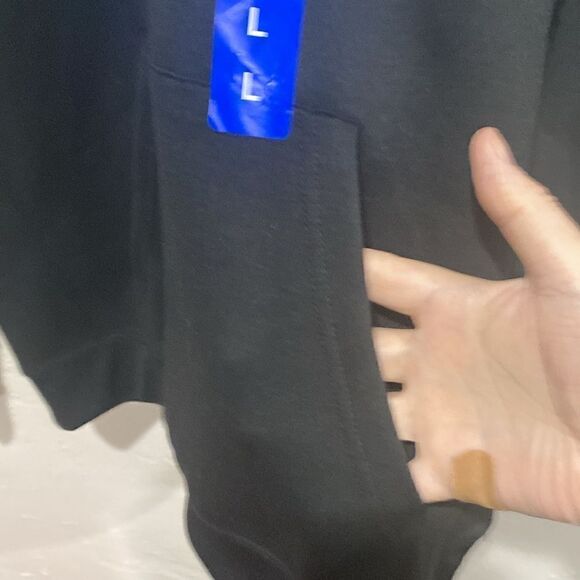 FILA logo hoodie in navy. Men’s S. 55/45 cotton/poly. Like new condition. Sharp! - Picture 7 of 8